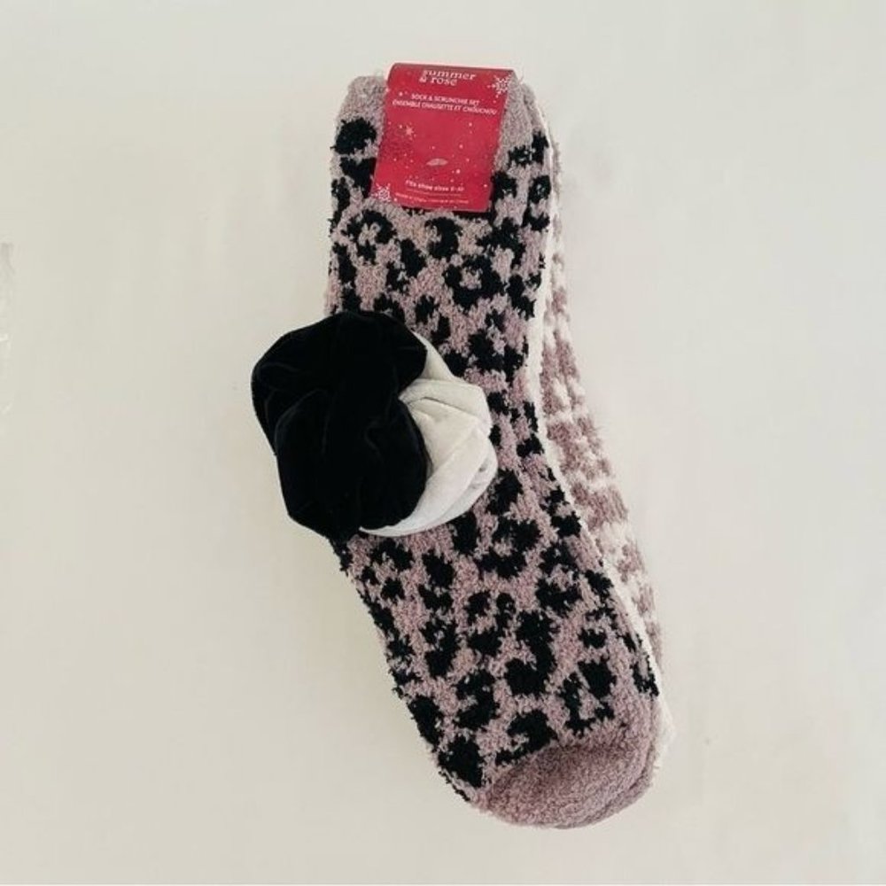 Summer and Rose Scrunchie Fuzzy Sock Duo Featuring Animal Print Pattern New